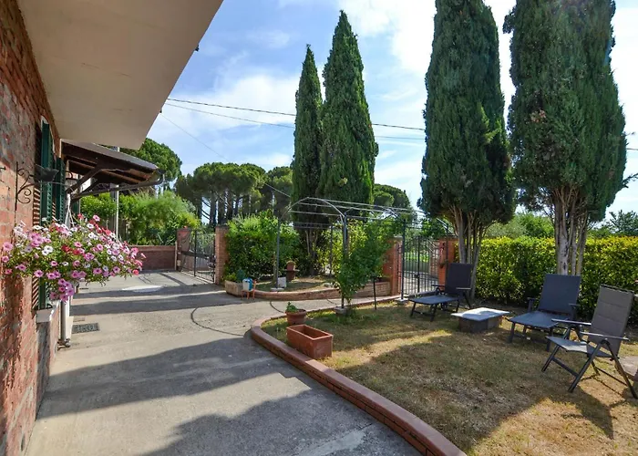 Amazing Home In Sinalunga With Wifi